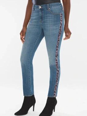 Chico's Jeans 1/US 8 So Slimming Girlfriend Slim Leg Ankle Animal Side Seam NWT
